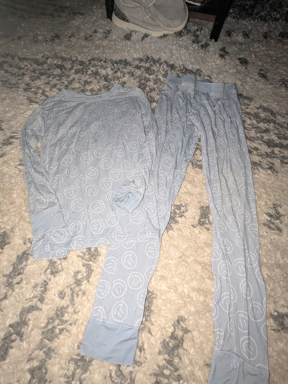 Kids Light Blue Long-Sleeve Pajama Set with Smile Circle Print